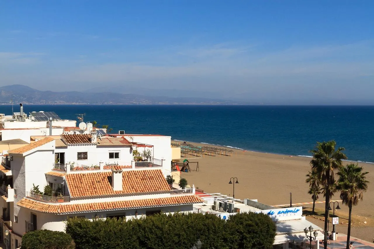 El Remo Deluxe Apartment Torremolinos Spain