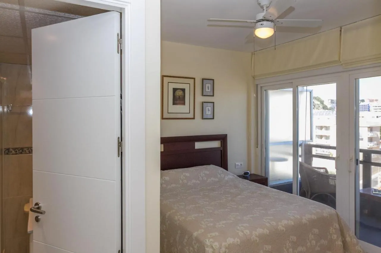 El Remo Deluxe Apartment Torremolinos 0*,  Spain