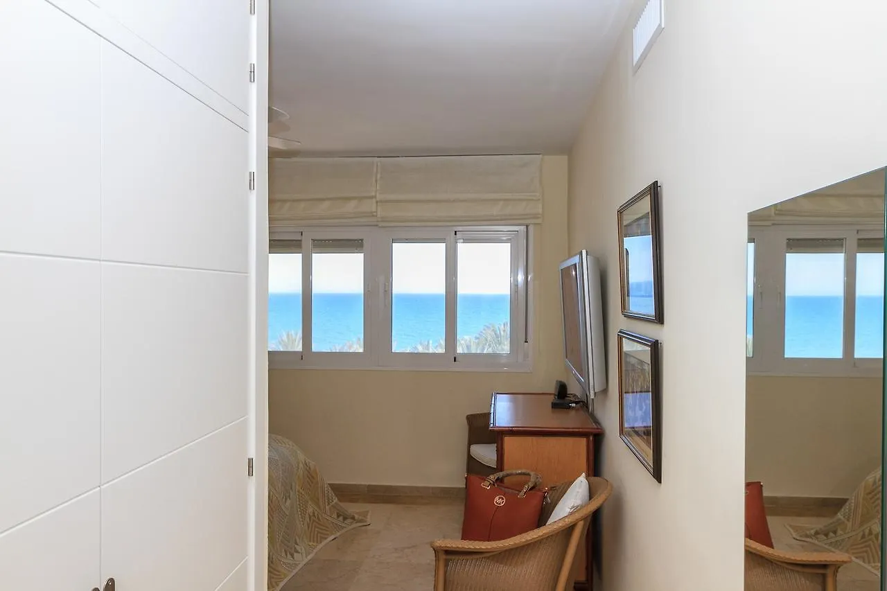El Remo Deluxe Apartment Torremolinos