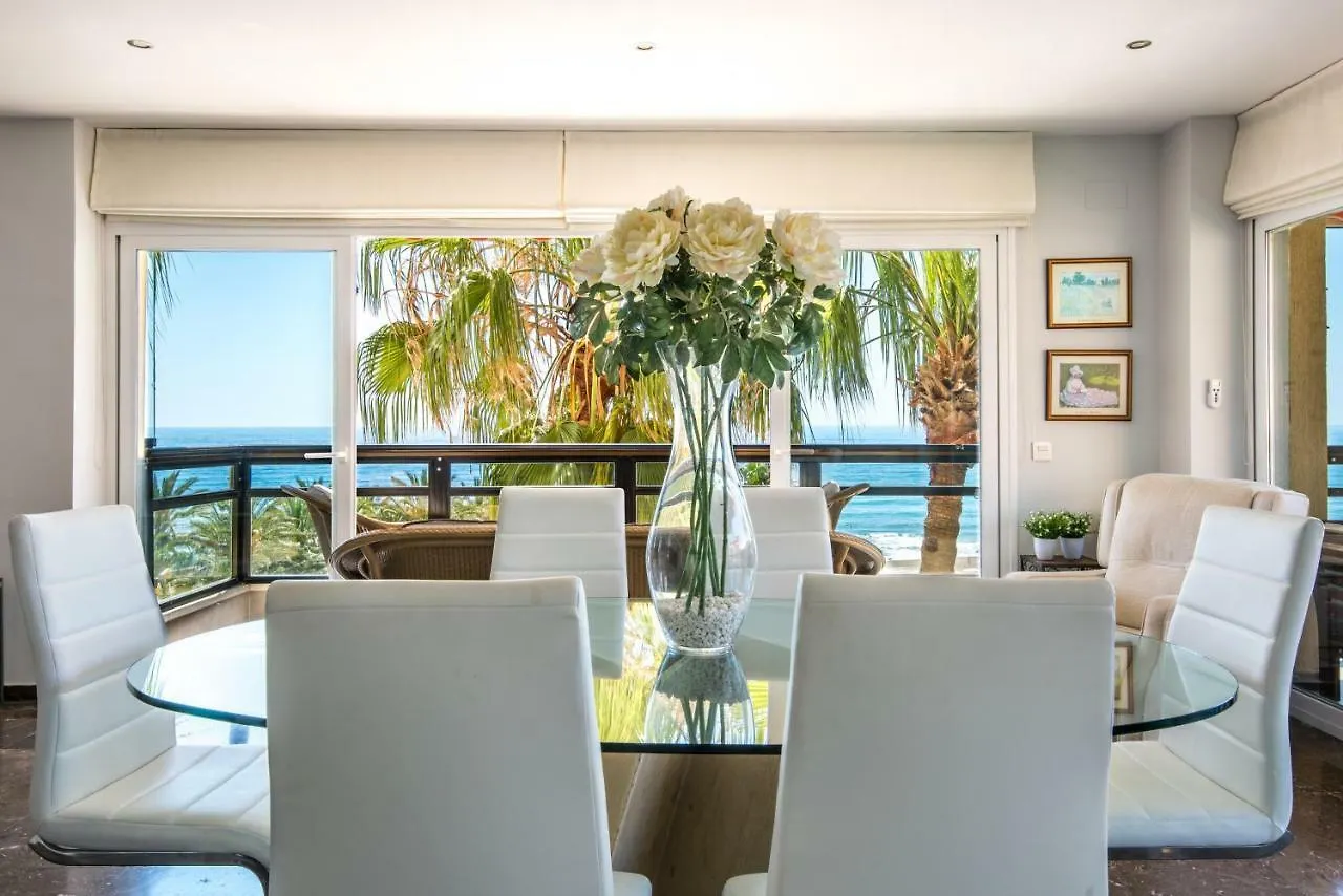 El Remo Deluxe Apartment Torremolinos 0*,  Spain